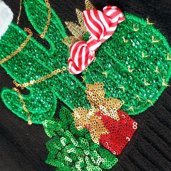 Womens Holiday Time Christmas Sweater Happy Llama Days - Picture 14 of 14